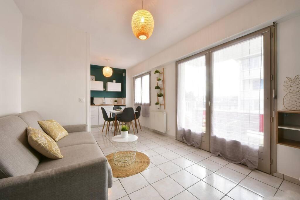 & Le - Proche , Terrasse Et Parking Appartamento Annecy